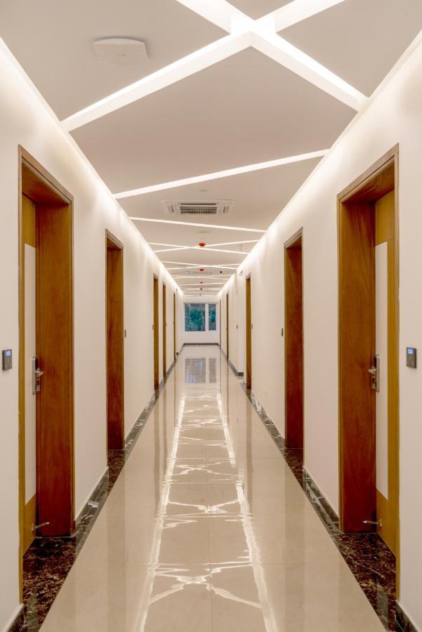 Hotel Panoramic Kochi Екстериор снимка
