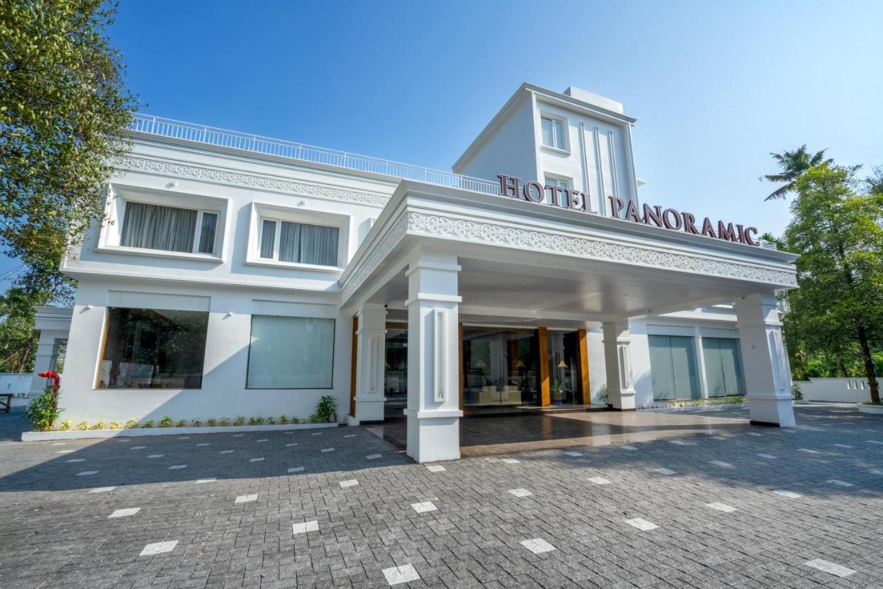 Hotel Panoramic Kochi Екстериор снимка